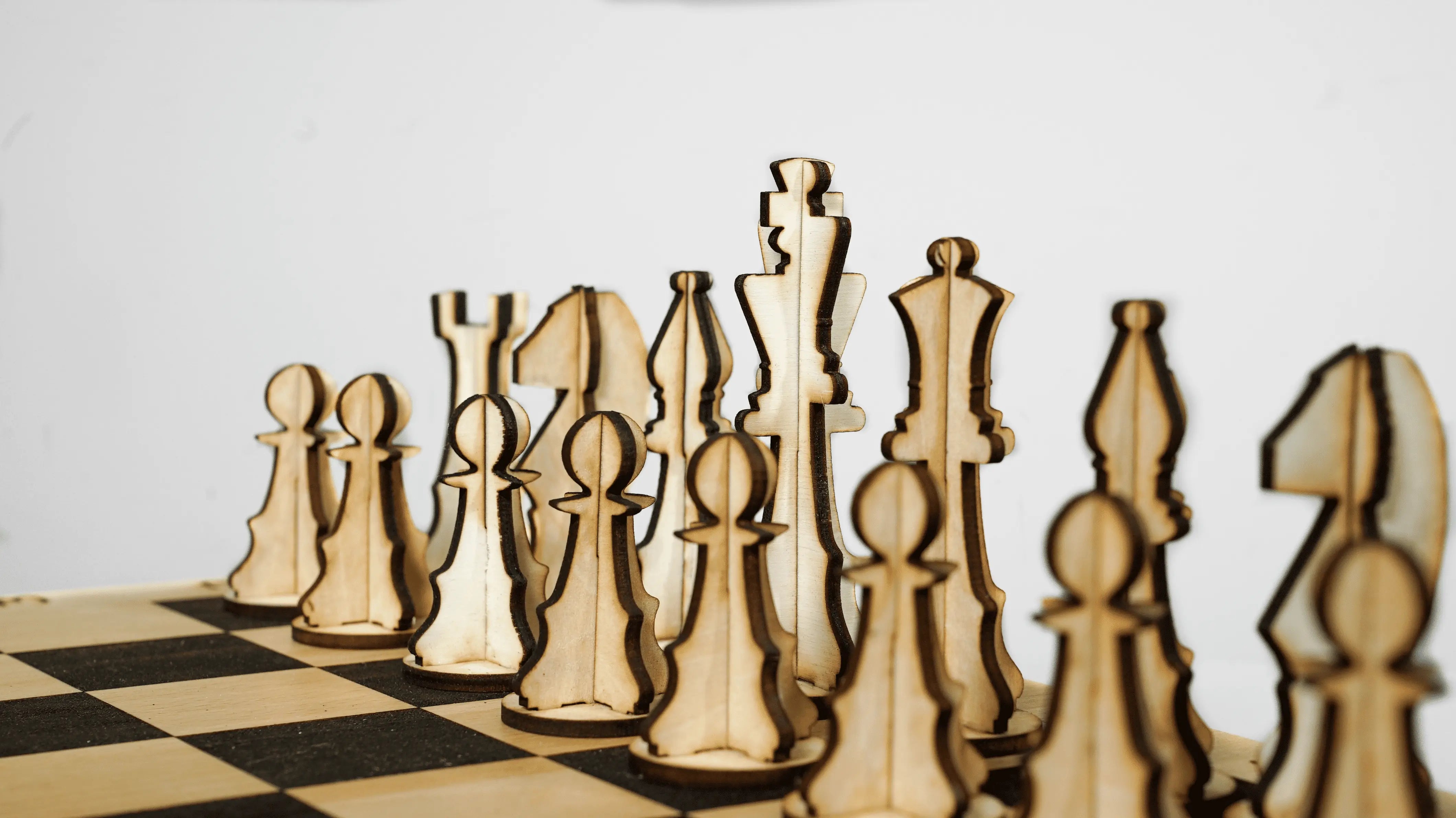Jeu d'échecs en bois de hêtre massif – Plateau 38×38 cm - 3Dvolution